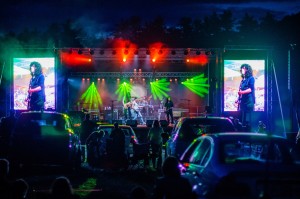 Corona: Martin Audio WPM line arrays used at Cheshire Fairgrounds